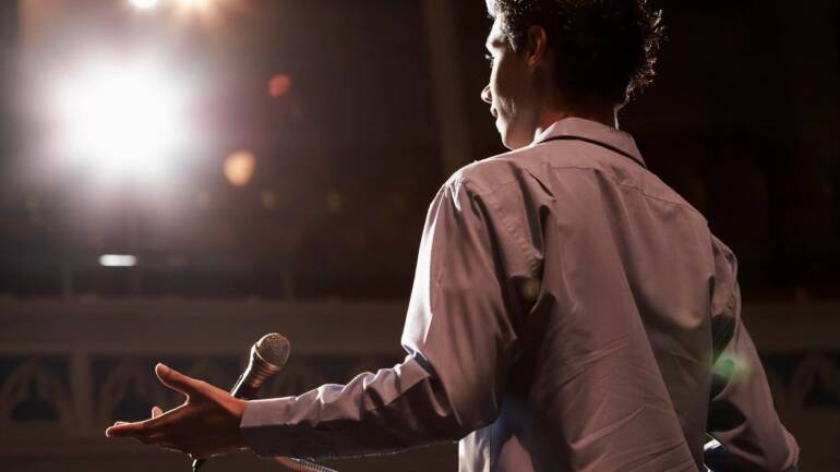 Three Key Strategies to Boost Your Presentation Confidence